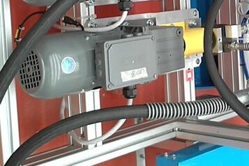 (3) Zahnradpumpe (3) Zahnradpumpe