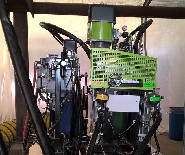 Mechanische Dosiereinheit P85 für hochviskose Materialien Mechanische Dosiereinheit P85 für hochviskose Materialien